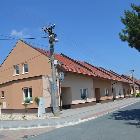 Apartmany Za Dvorem Velké Pavlovice Eksteriør bilde