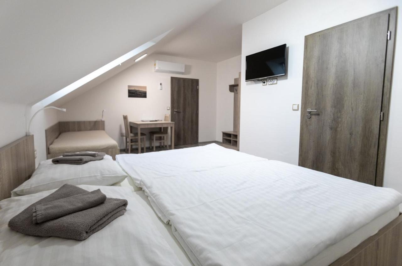 Apartmany Za Dvorem Velké Pavlovice Eksteriør bilde